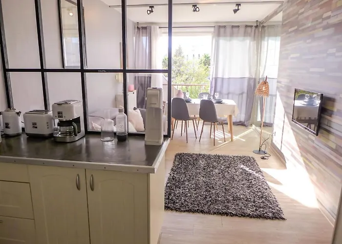شقة Les Jardins Du Vidourle-3 By Interhome لا غراند موت